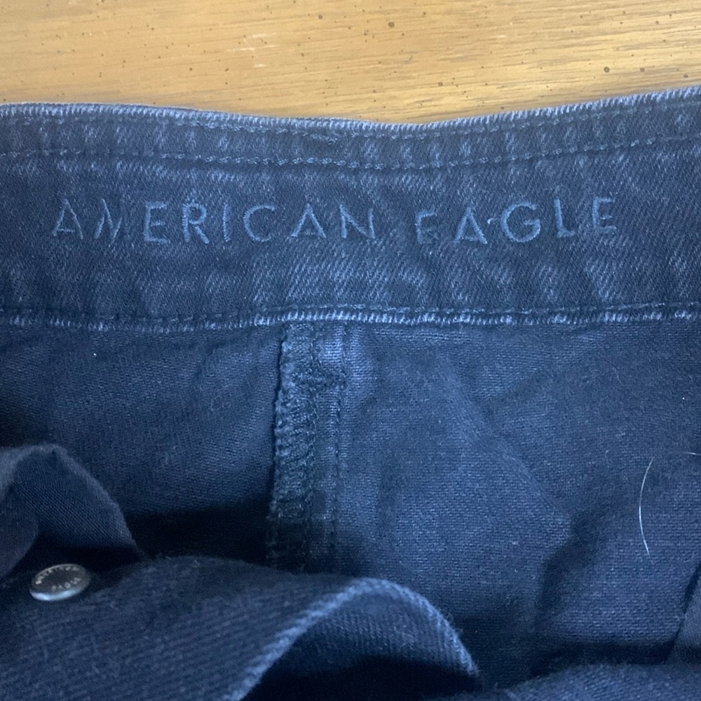 american eagle  black skirt